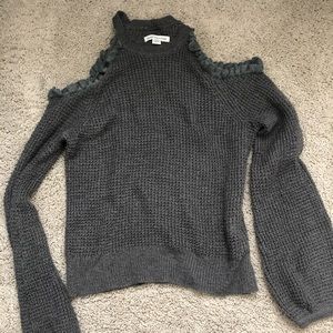 BRAND NEW American eagle gray coldshoulder sweater